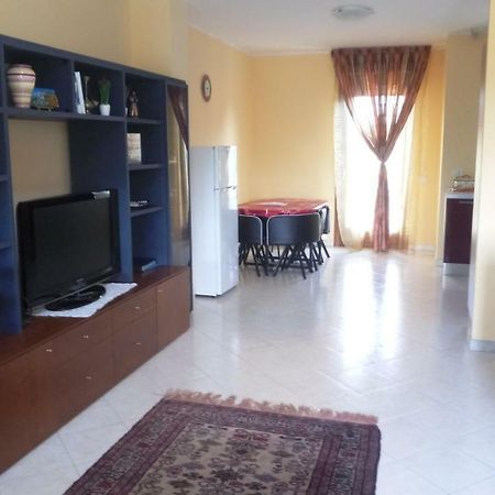 Sweet Sardinia Apartment Elmas Buitenkant foto
