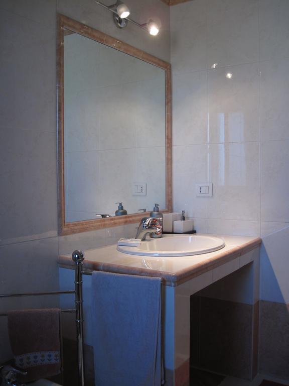 Sweet Sardinia Apartment Elmas Kamer foto